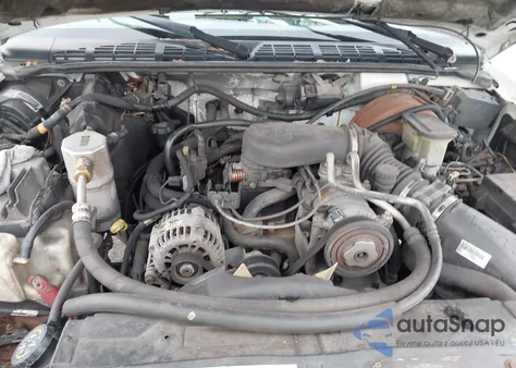 2003 Chevrolet S-10 Ls z USA, uszkodzony, nr VIN 1GCCT19X438221116